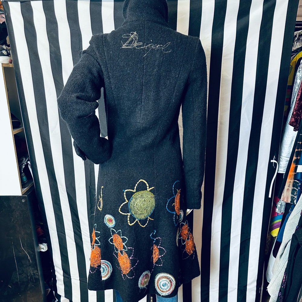 Desigual National Wind Trench Coat w/ Adorable Cosmic Embroidered Detail - 36 - Picture 4 of 12